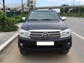 Bán Toyota Fortuner V 2009, màu đen, giá cạnh tranh