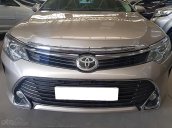 Bán xe cũ Toyota Camry 2.0E đời 2016, màu vàng