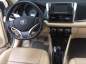 Bán Toyota Vios 2017 số sàn, màu bạc, gia đình đi kỹ