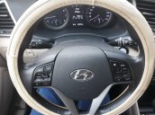 Bán Hyundai Tucson 2.0AT bản đặc biệt màu bạc, số tự động, sản xuất cuối 2017, biển Sài Gòn 1 chủ