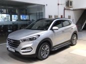 Bán Hyundai Tucson 2.0AT bản đặc biệt màu bạc, số tự động, sản xuất cuối 2017, biển Sài Gòn 1 chủ