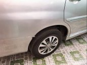 Bán xe Toyota Innova E sản xuất năm 2016, màu bạc số sàn