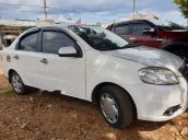 Cần bán xe Daewoo Gentra năm 2008, màu trắng xe gia đình, giá chỉ 136 triệu