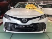 Bán Toyota Camry 2.0G đời 2019, màu trắng, nhập khẩu  