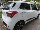 Bán Hyundai Grand i10 2018, màu trắng, số sàn