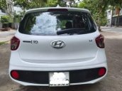 Bán Hyundai Grand i10 2018, màu trắng, số sàn