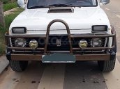 Cần bán xe Lada Niva1600 đời 1991, màu trắng, nhập khẩu nguyên chiếc