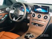 Bán Mercedes C300 AMG năm 2019, màu trắng, giá tốt