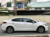 Bán xe Kia Cerato 1.6MT đời 2016, màu trắng, chính chủ