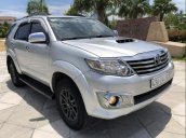 Cần bán gấp Toyota Fortuner G 2.5MT năm 2014, màu bạc chính chủ