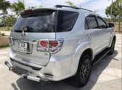 Cần bán gấp Toyota Fortuner G 2.5MT năm 2014, màu bạc chính chủ