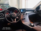 Cần bán Mercedes C200 đời 2019, màu đỏ, dòng Sedan