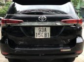 Cần bán Toyota Fortuner 2.8 AT sản xuất năm 2019, màu đen  