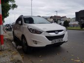 Bán Hyundai Tucson sản xuất 2014, màu trắng, xe gia đình