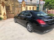 Bán Mercedes C200 năm 2017, màu đen, nhập khẩu  