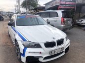 Cần bán BMW 3 Series sản xuất năm 2009, màu trắng, nhập khẩu