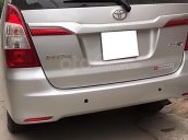 Cần bán xe Toyota Innova E đời 2016, màu bạc chính chủ, giá chỉ 615 triệu