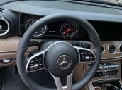 Bán Mercedes E200 năm 2019, màu đen