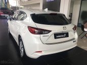 Cần bán Mazda 3 1.5 AT sản xuất năm 2019, màu trắng 