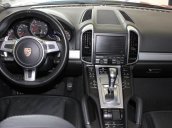 Cần bán Porsche Cayenne đời 2013, màu đỏ, nhập khẩu