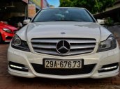 Bán xe Mercedes C200 năm sản xuất 2012, màu trắng, động cơ Eco mới, đăng ký 2013