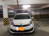 Cần bán Kia Rio sản xuất 2016, màu trắng, số tự động, bảo dưỡng định kì