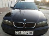 Gia đình tôi cần bán 1 xe BMW 4 máy 2.0L, sản xuất năm 2004, chạy 8L/100Km