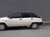 Bán ô tô Toyota Corolla 1984, màu trắng, máy ngon, điều hoà mát