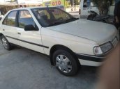 Bán ô tô Peugeot 405 đời 1981, màu trắng, giá rẻ