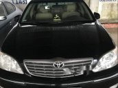 Bán Toyota Camry đời 2004, màu đen, chính chủ