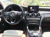 Bán Mercedes C200 năm sản xuất 2016, màu đen