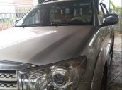 Bán xe Toyota Fortuner 2010, màu bạc, chính chủ, 630tr