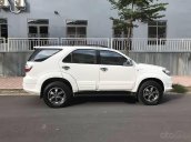 Bán xe Fortuner Sport 2011 màu trắng, số tự động, xe chính chủ từ đầu