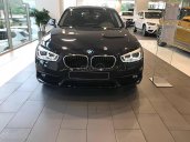 Bán BMW 1 Series 118i 2018, màu đen, giá tốt bất ngờ