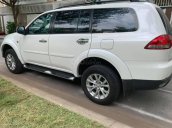 Đổi xe mới cần bán Pajero 2015, số tự động, máy V6, màu trắng