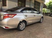 Bán gấp Toyota Vios E sản xuất năm 2016, xe gia đình