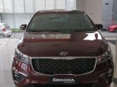 Bán xe Kia Sedona đời 2018, màu đỏ