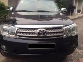 Cần bán Fortuner 2009 AT máy xăng, xe còn đẹp