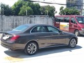 Bán xe Mercedes C200 nâu/kem 2018 cũ chính hãng lướt giá tốt, trả trước 450 triệu nhận xe ngay