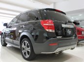 Bán xe Chevrolet Captiva đời 2016, màu đen