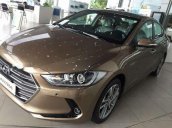 Bán Hyundai Elantra đời 2019 giá cạnh tranh