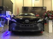 Cần bán xe Toyota Camry năm 2019, màu đen, nhập khẩu