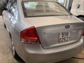 Gia đình bán Kia Cerato đời 2008, màu bạc, giá 220tr