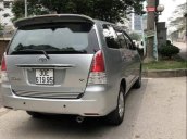 Cần bán Toyota Innova V sản xuất 2008, màu bạc, số tự động, giá cạnh tranh