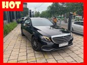 Bán xe Mercedes E200 màu nâu đời 2017 cũ chính hãng. Trả trước 750 triệu nhận xe ngay