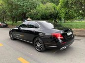 Bán xe Mercedes E200 màu nâu đời 2017 cũ chính hãng. Trả trước 750 triệu nhận xe ngay