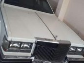 Cần bán xe Cadillac Seville sản xuất năm 1986, màu trắng, nhập khẩu nguyên chiếc