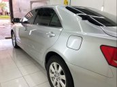 Cần bán xe Toyota Camry 2.4G sản xuất 2007, màu bạc, giá tốt