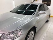 Cần bán xe Toyota Camry 2.4G sản xuất 2007, màu bạc, giá tốt