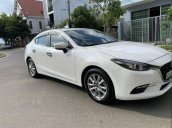 Bán Mazda 3 màu trắng, sản xuất đăng ký lăn bánh 11-2017, đăng kiểm phí đường bộ dài